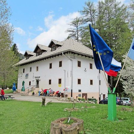 Dom Pristava Hotel Jesenice Exterior foto